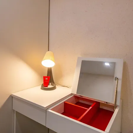 Apartment Center Vintage *